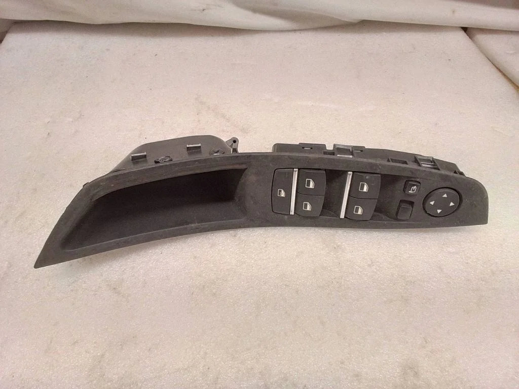 Electric window control switch – BMW 5 Series F10 F11 (2009-2016)