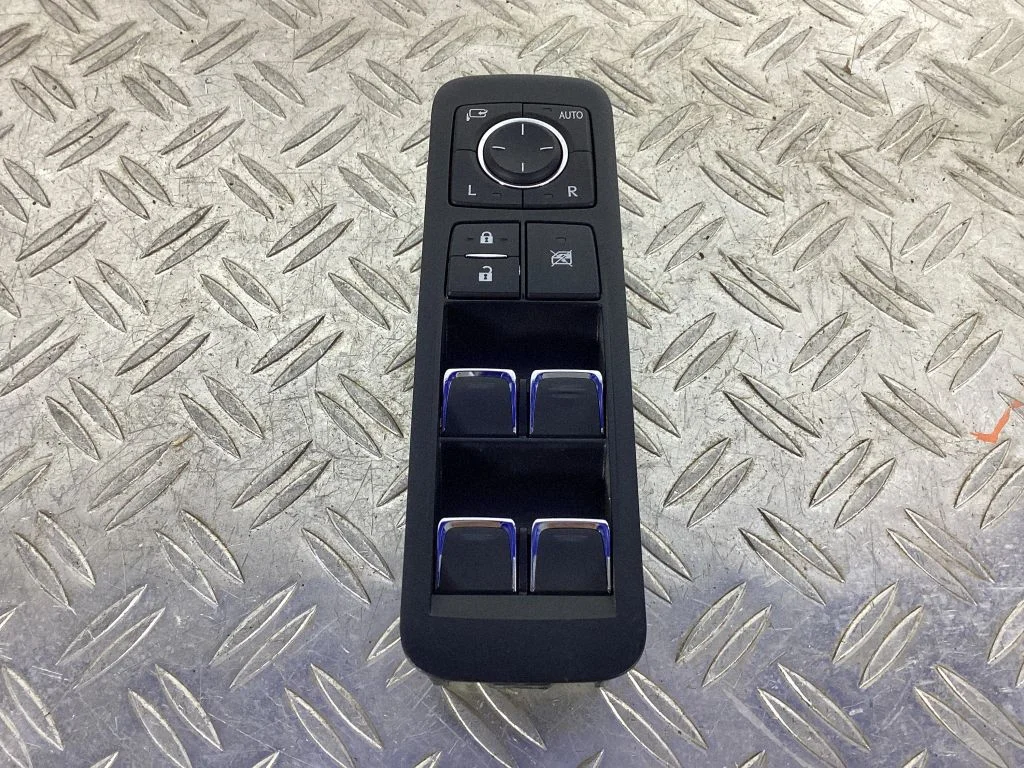 Electric window control switch – Lexus RX III (2008-2015)