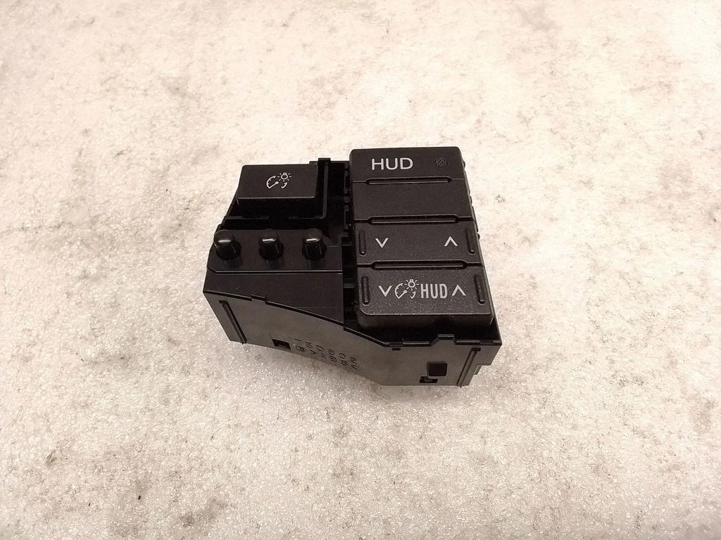 Armatuurlaua valgustuse reguleerimise lüliti – Toyota Prius (XW30) (2009-2015)