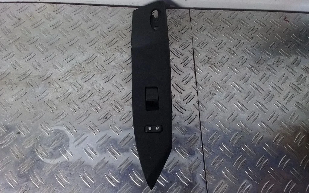 Electric window control switch