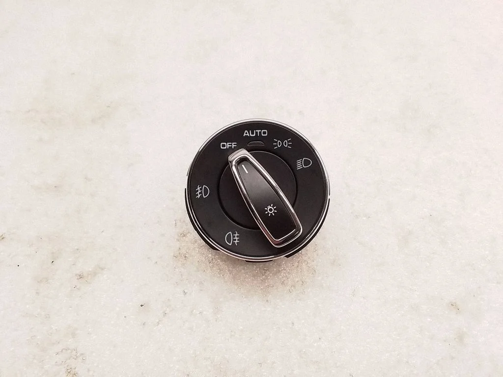 Light switch – Porsche Macan (95B) (2014-2018)