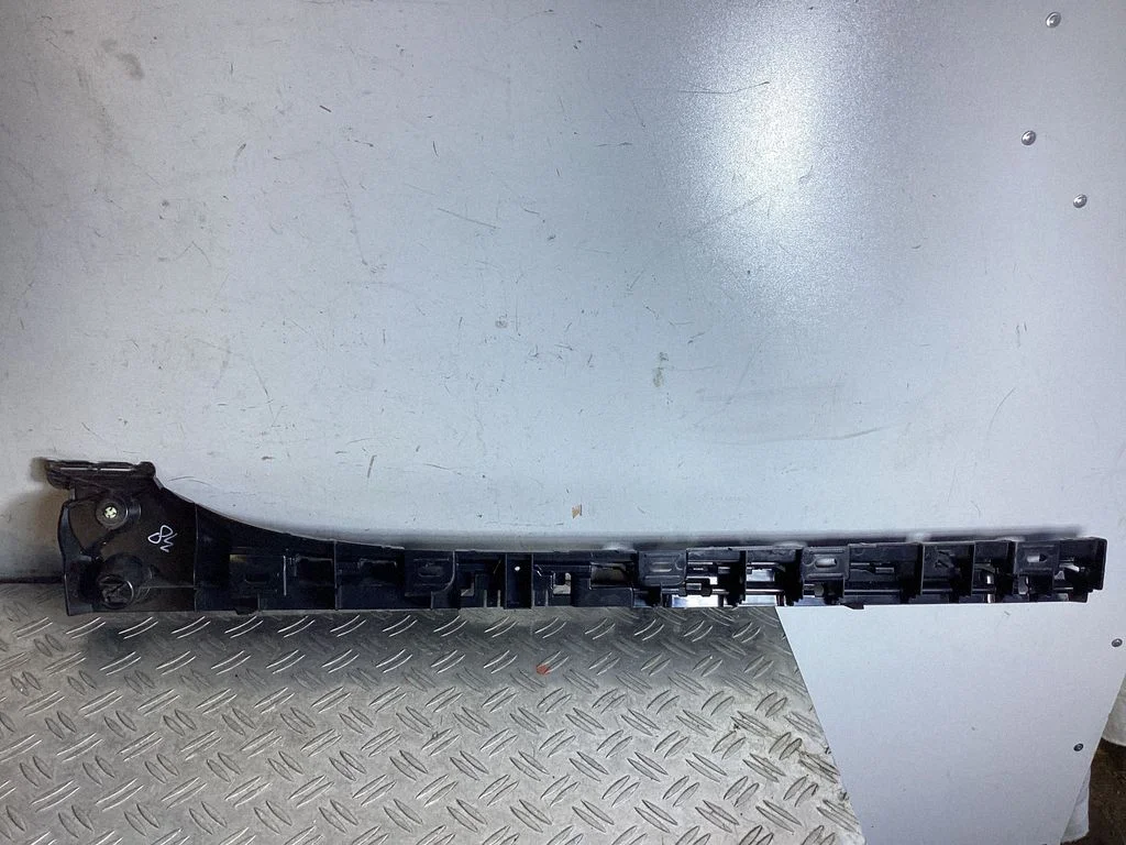 Wzmocnienie progu – BMW Seria 6 F06 Gran coupe (2012-2018)