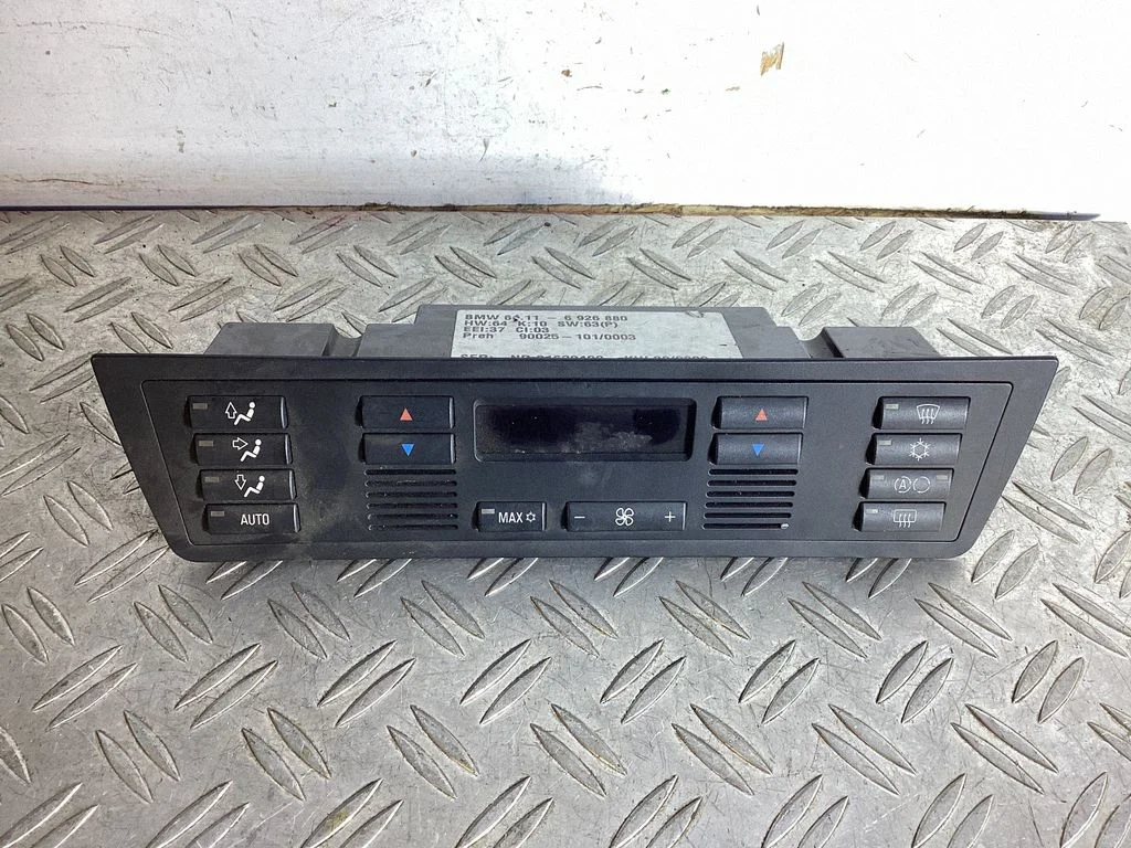 Climate control unit – BMW X5 E70 (2006-2013)