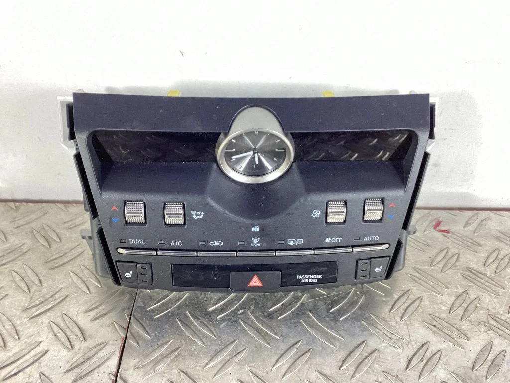 Climate control unit – Lexus NX (2014-2021)