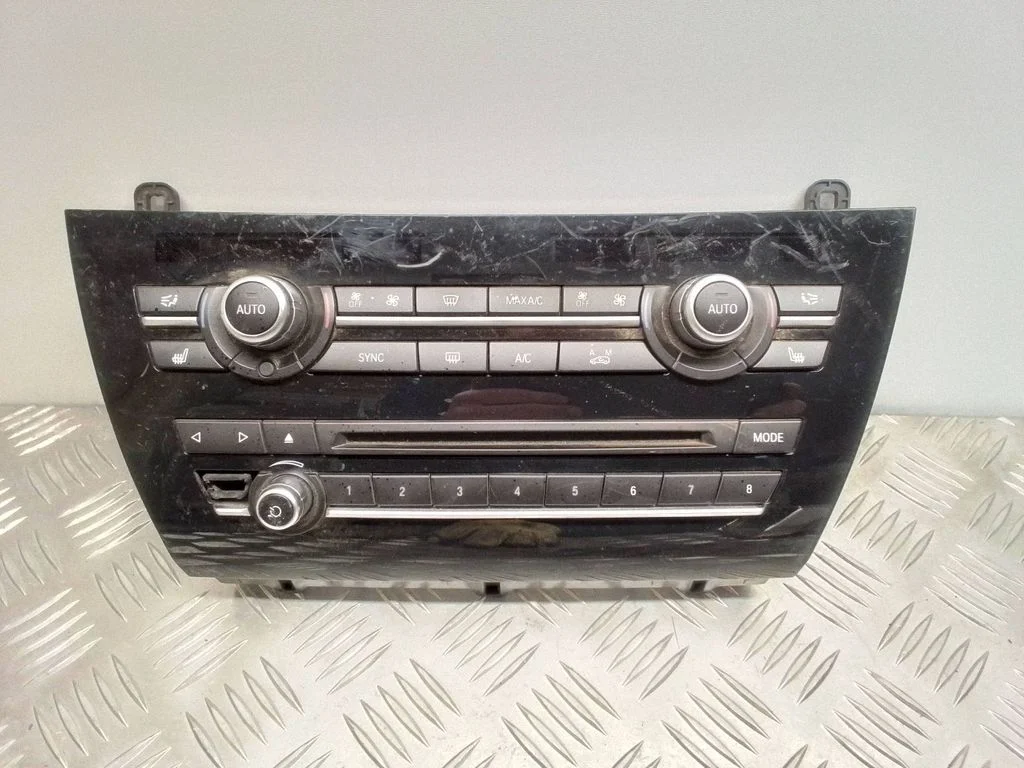 Climate control unit – BMW X5 F15 (2013-2017)