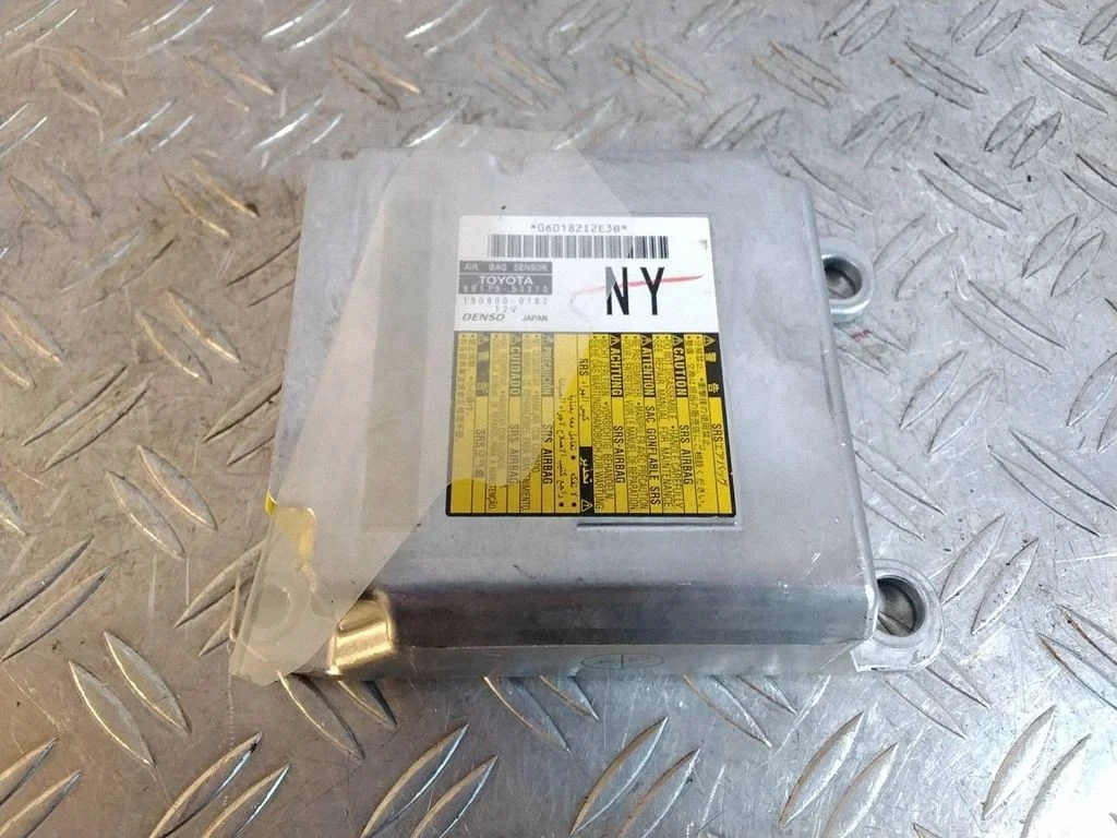 Airbag control unit/module – Lexus IS III XE30 (2013-2020)
