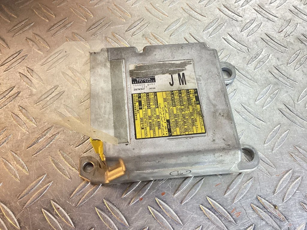 Airbag control unit/module – Lexus RX 450H (2016-)
