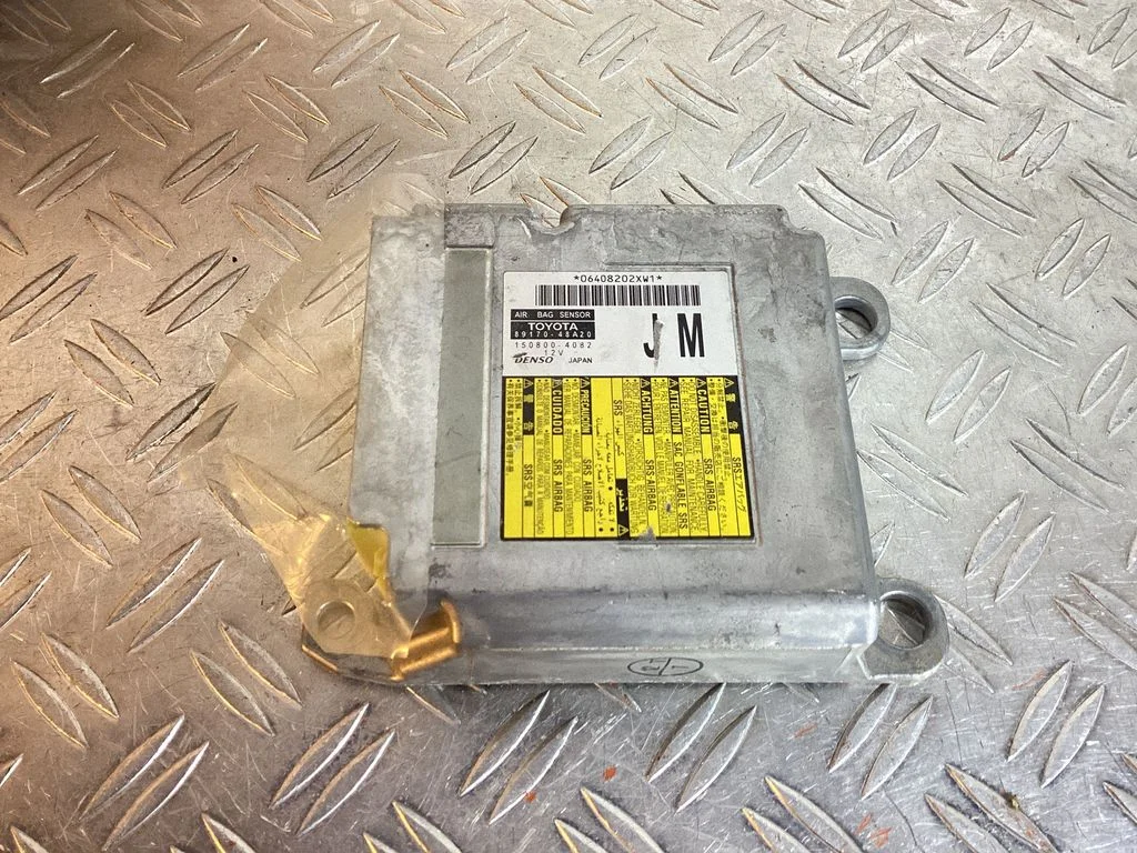 Airbag control unit/module – Lexus RX 450H (2016-)