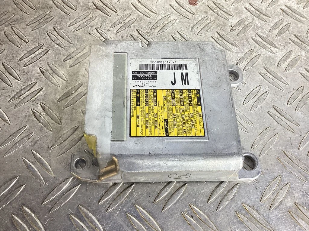 Airbag control unit/module – Lexus RX 450H (2016-)