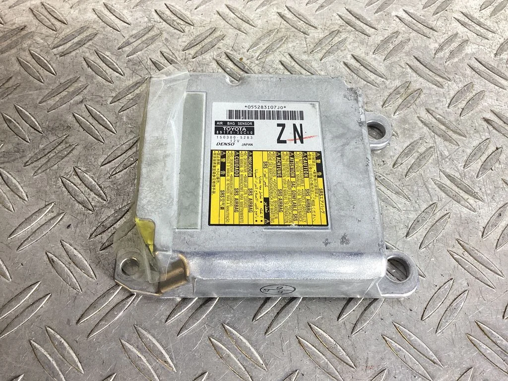 Airbag control unit/module – Lexus GS 250 350 300H 450H (2013-)