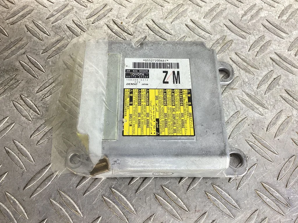 Airbag control unit/module – Lexus GS 250 350 300H 450H (2013-)