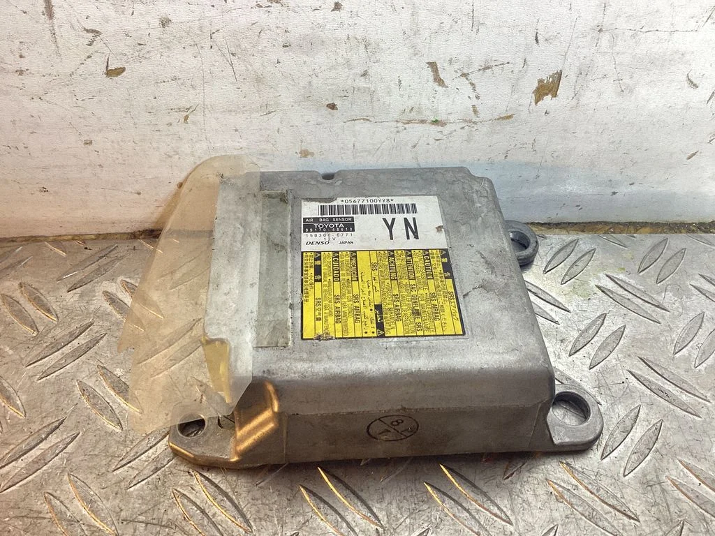Airbag control unit/module – Lexus RX III (2008-2015)
