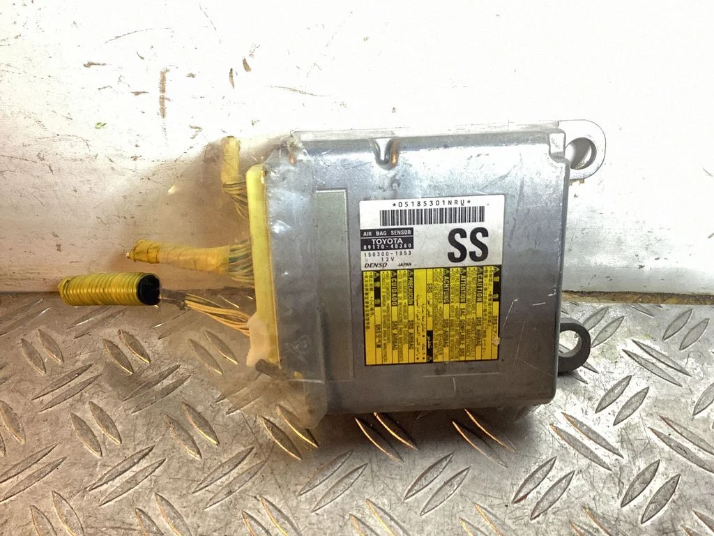 Airbag control unit/module – Lexus RX III (2008-2015)