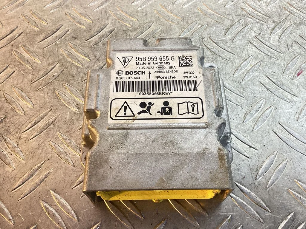 Airbag control unit/module – Porsche Macan (95B) (2019-)