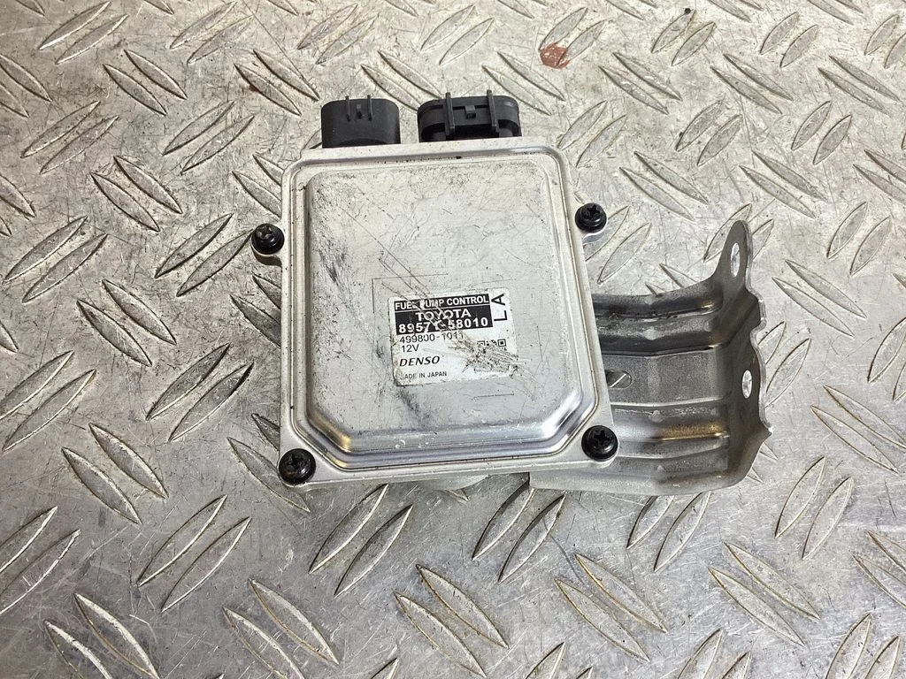 Fuel injection pump control unit/module – Lexus RX 450H (2016-)