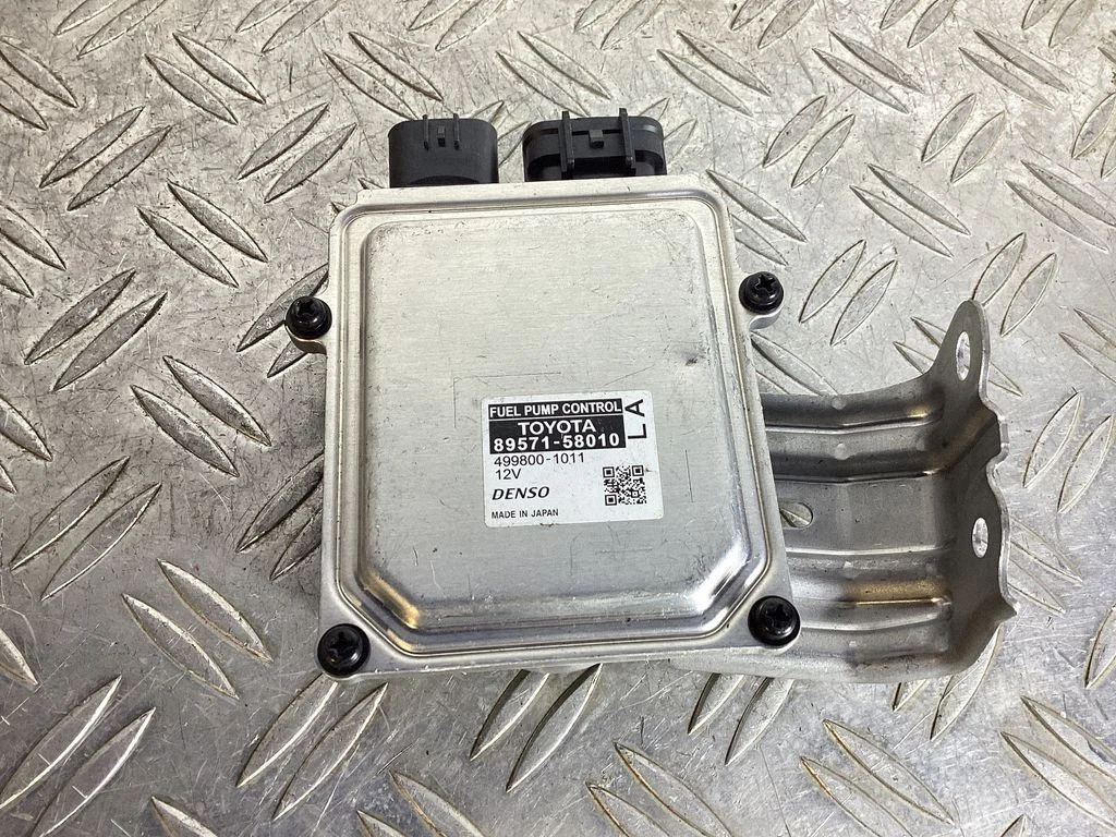 Fuel injection pump control unit/module – Lexus RX 450H (2016-)