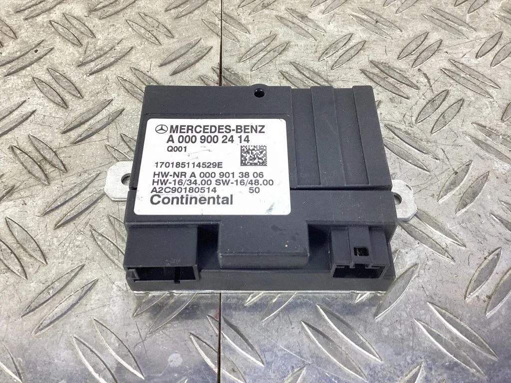 Fuel injection pump control unit/module – Mercedes-Benz GLC-Class C253 (2016-)