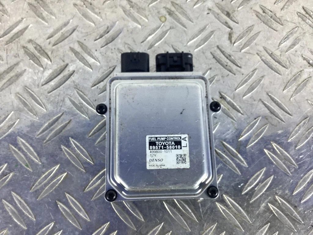 Fuel injection pump control unit/module – Lexus RX 450H (2016-)