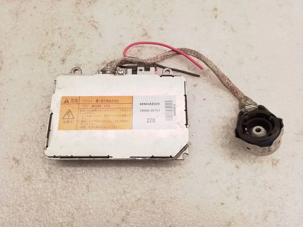 Xenon control unit/module – Subaru Legacy (2004-2006)