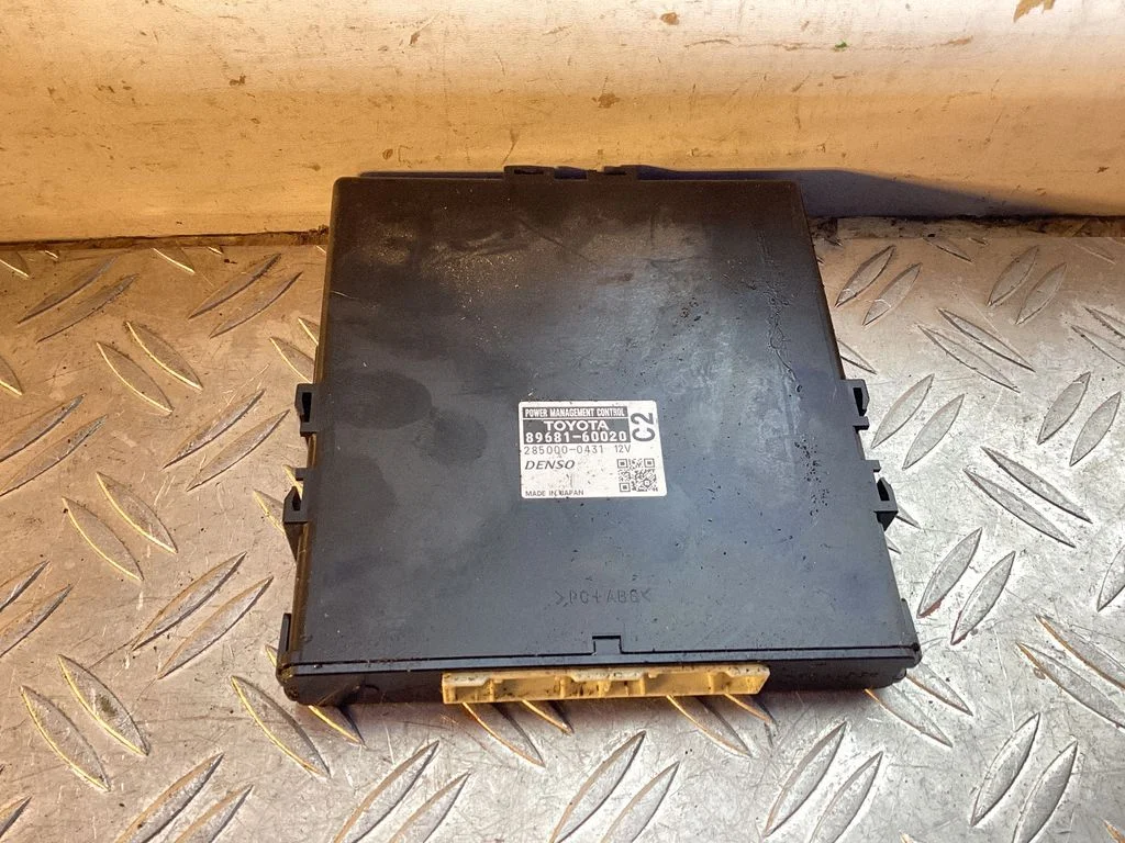 Other control units/modules 8968160020
