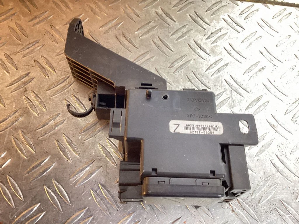 Other control units/modules 8273160250