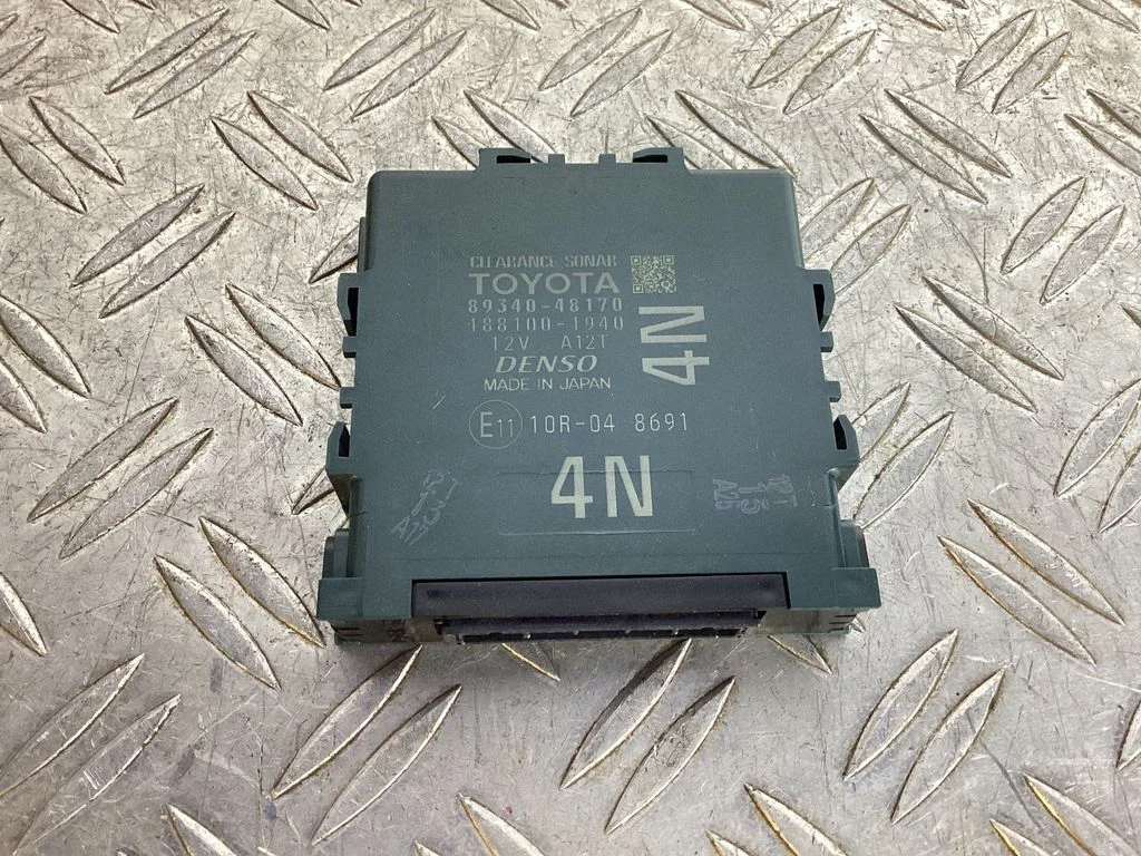 Pozostałe sterowniki i moduły 8934048170