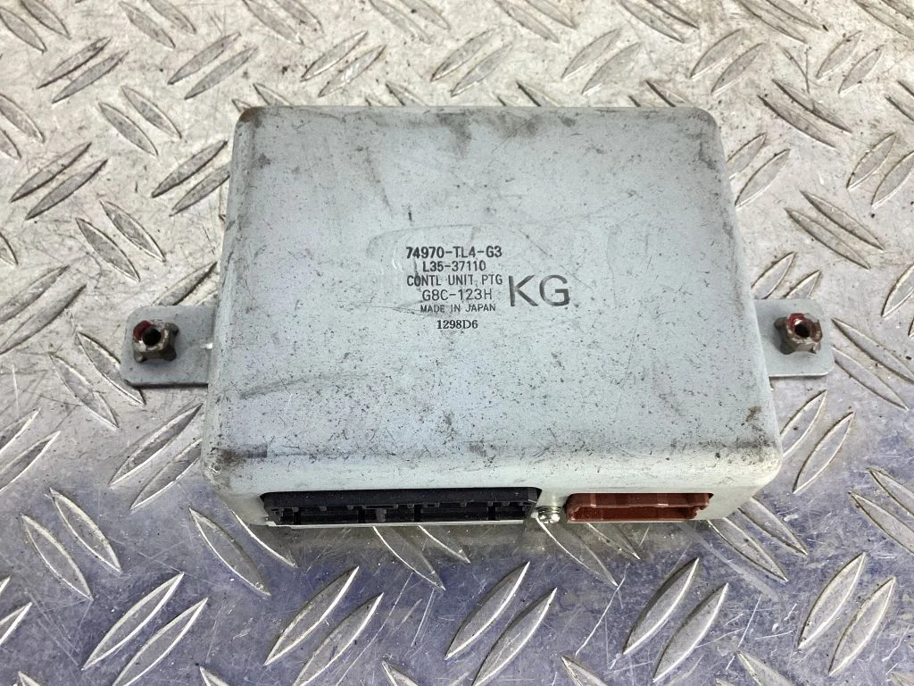 Other control units/modules – Honda Accord (2008-2016)