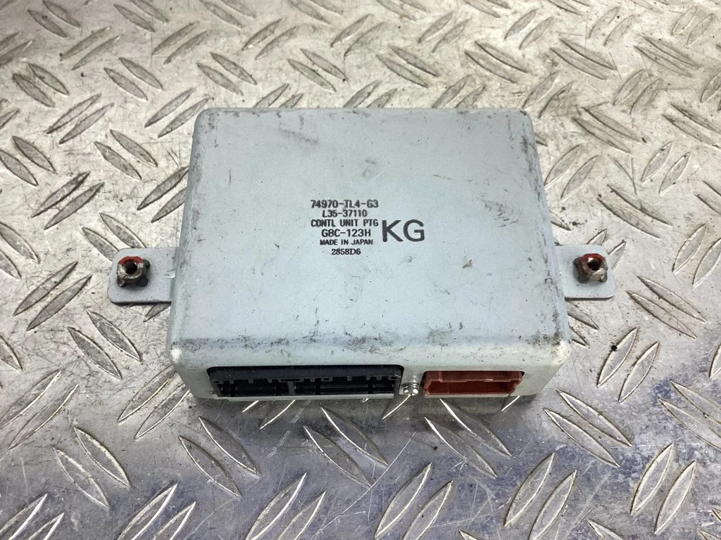 Other control units/modules – Honda Accord (2008-2016)