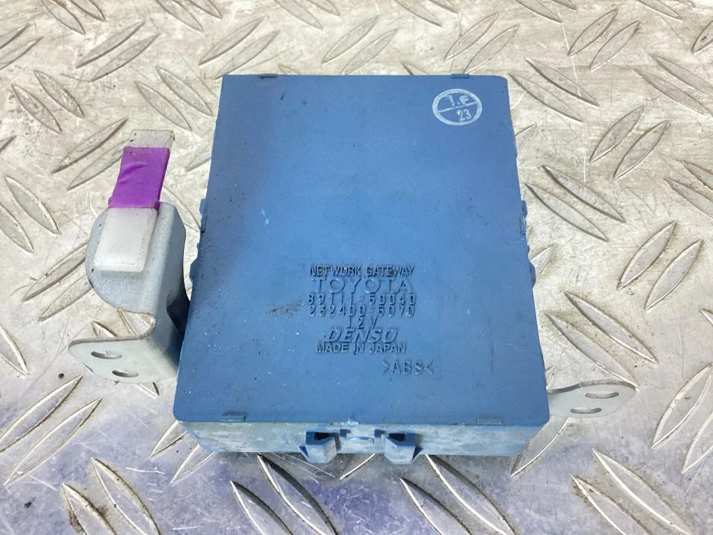 Other control units/modules – Lexus LS UCF30 (2001-2007)