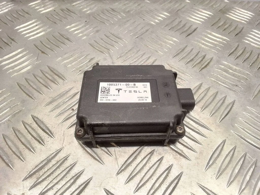 Other control units/modules – Tesla Model S (2012-)