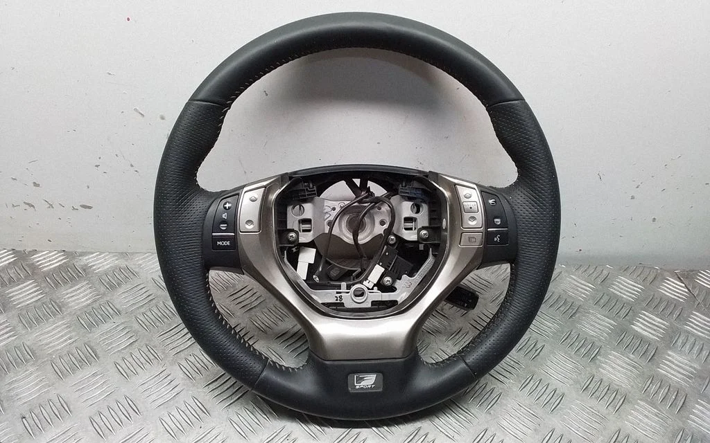 Steering wheel – Lexus GS 250 350 300H 450H (2013-)