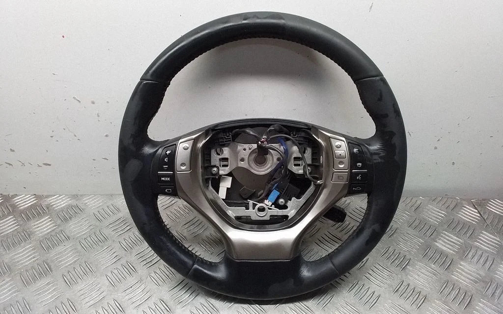 Steering wheel – Lexus GS 250 350 300H 450H (2013-)