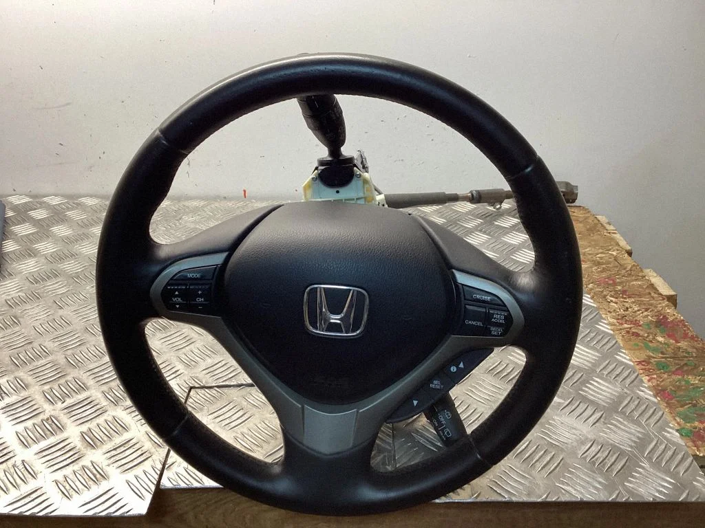 Steering wheel – Honda Accord (2008-2016)