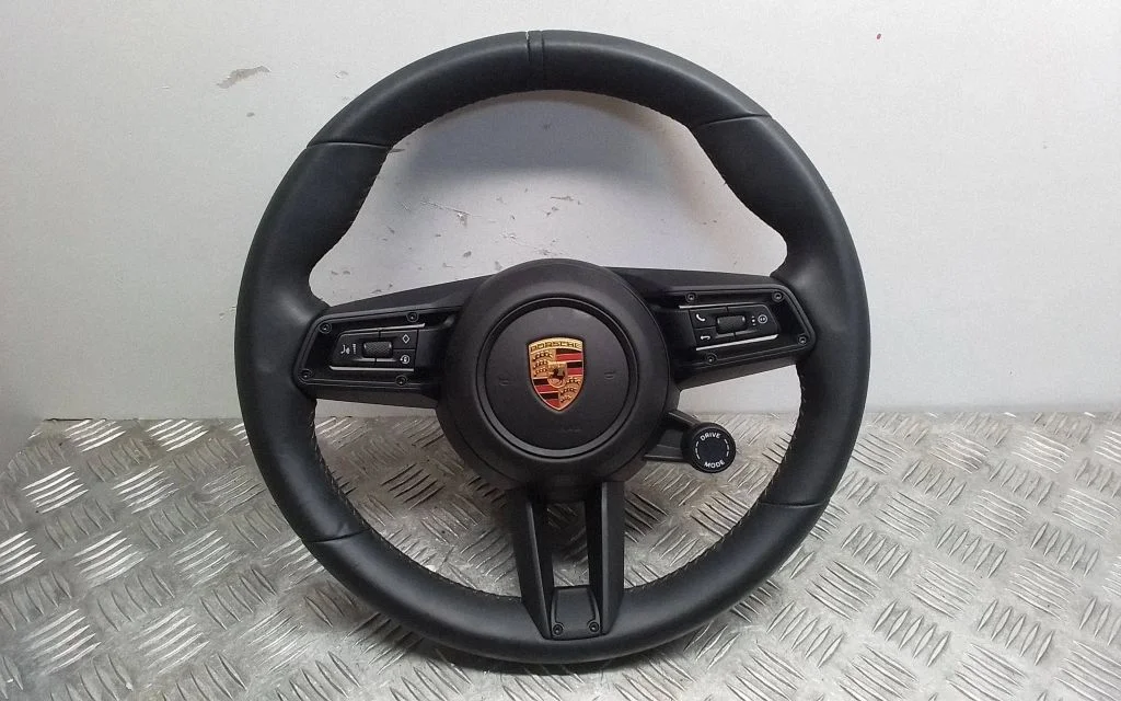 Steering wheel – Porsche Taycan 9J1 (2019-)