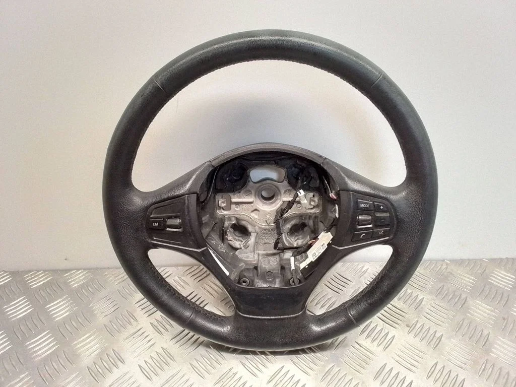 Steering wheel – BMW 3 Series F30 F35 F31 (2012-2018)