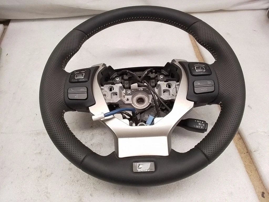 Steering wheel – Lexus NX (2014-2021)