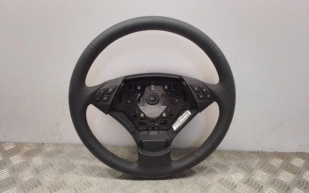 Steering wheel – BMW 5 Series E60 E61 (2004-2010)
