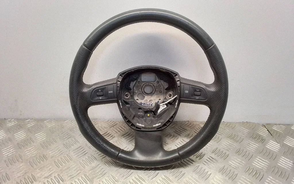 Steering wheel – Audi A6 Allroad C6 (2006-2011)