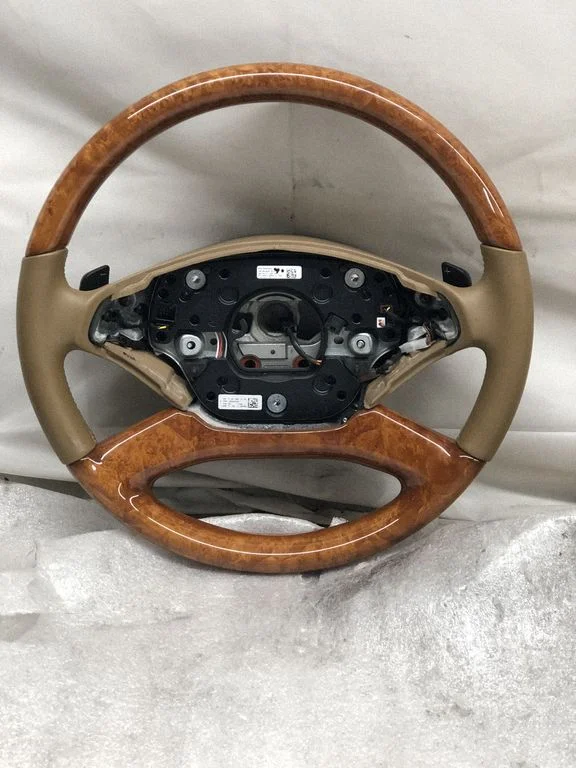 Steering wheel – Mercedes-Benz S-Class W221 (2005-2013)