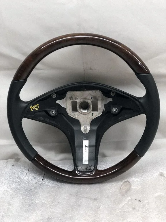 Steering wheel – Mercedes-Benz E-Class C207 W207 (2009-2017)