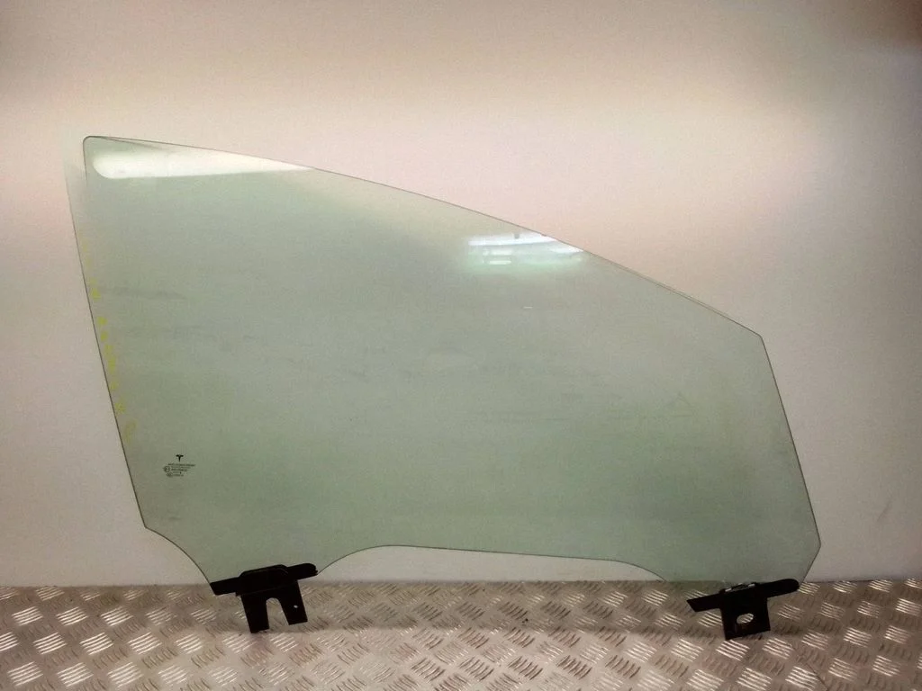 Front door window glass four-door – Tesla Model X (2015-), front right