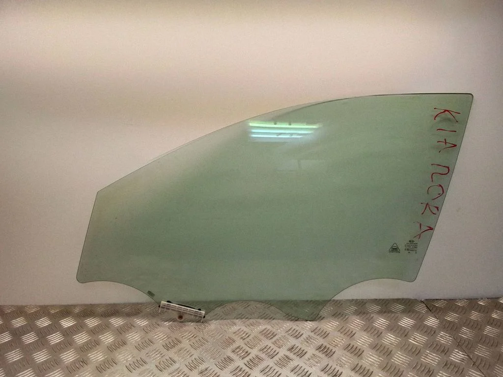 Front door window glass four-door – KIA Niro (2016-2022)