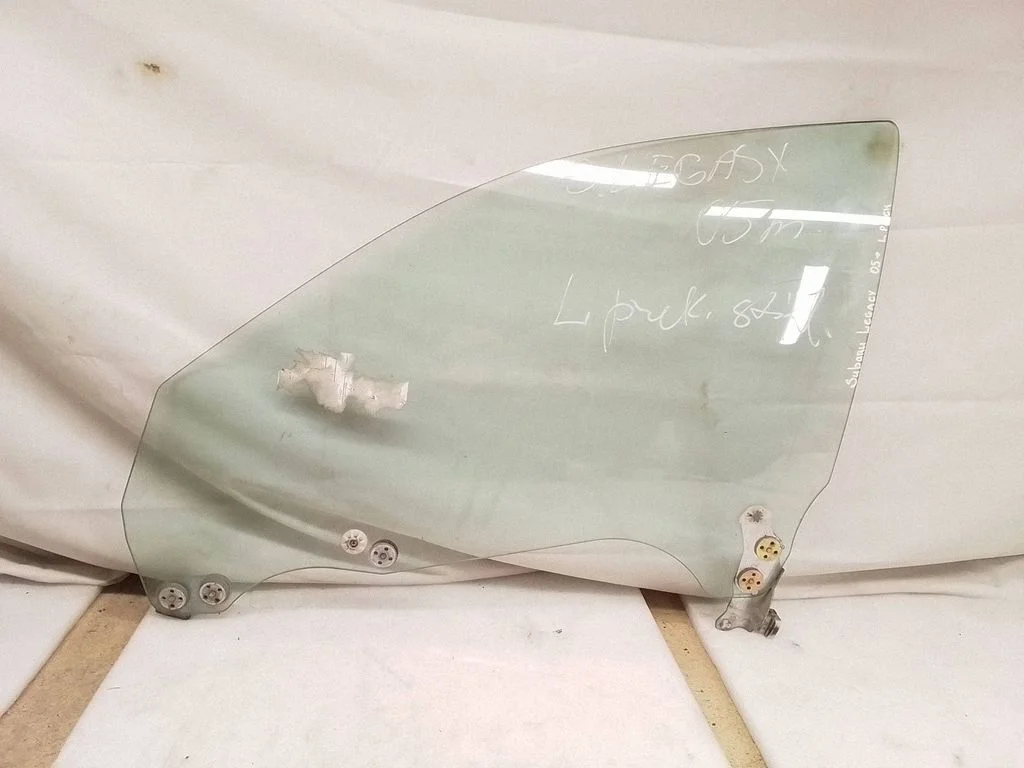 Front door window glass four-door – Subaru Legacy (2004-2006)