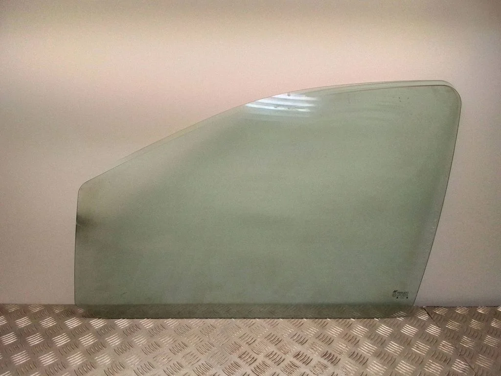 Front door window glass four-door – Volkswagen Sharan (2001-2010)