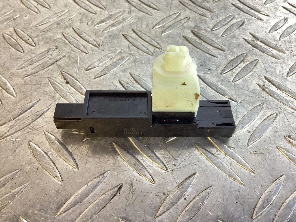Sensor – Lexus NX (2021-)