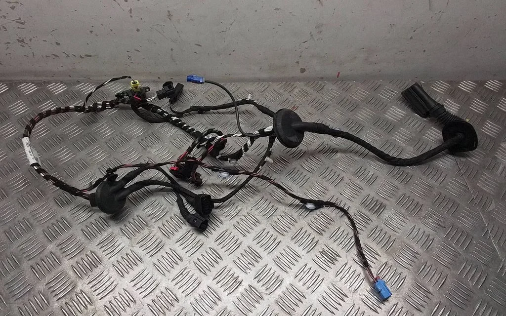 Front door wiring loom – Porsche Macan (95B) (2019-)