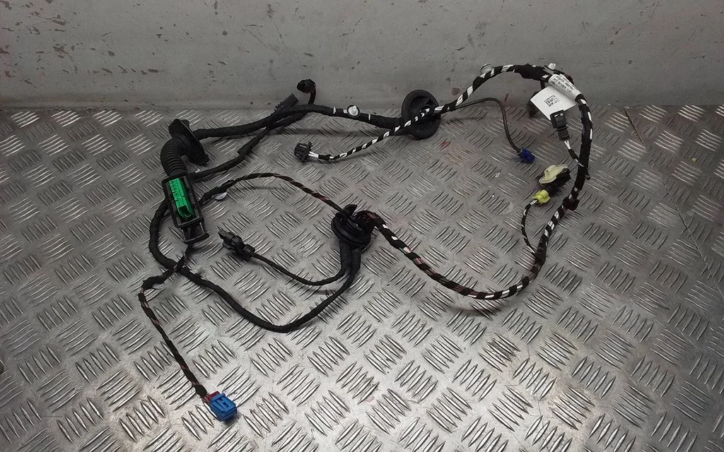 Front door wiring loom – Porsche Macan (95B) (2019-)