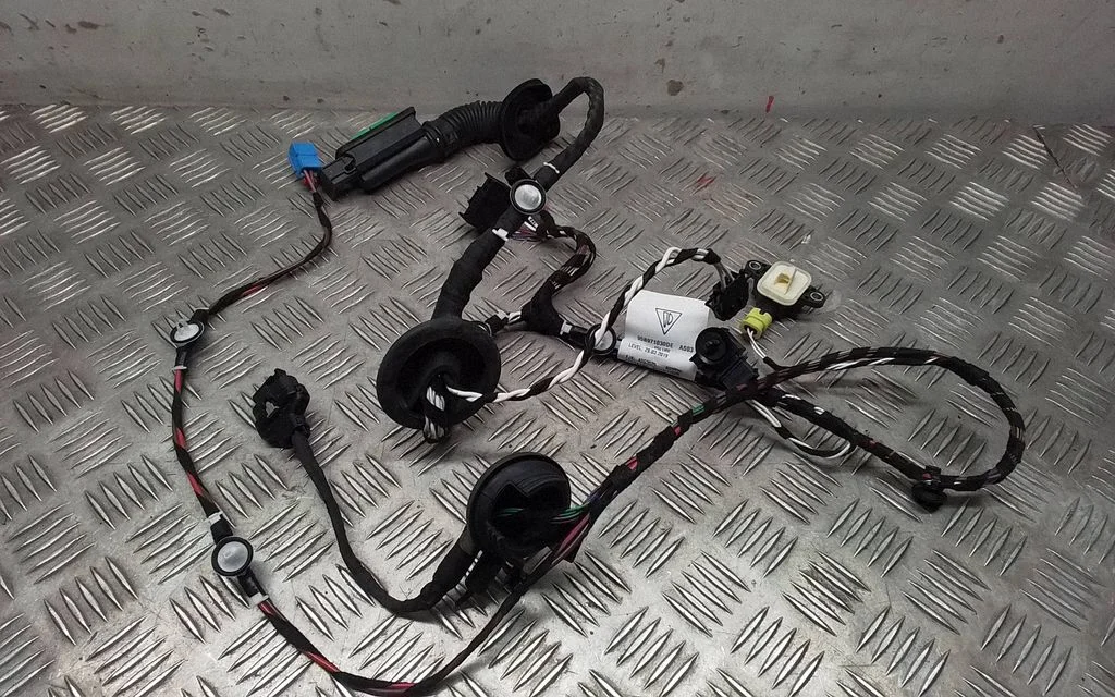 Front door wiring loom – Porsche Macan (95B) (2019-)