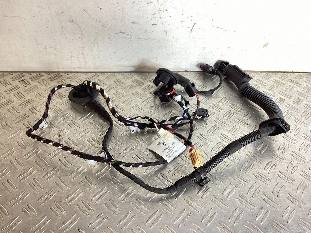 Rear door wiring loom – Porsche Macan (95B) (2019-)