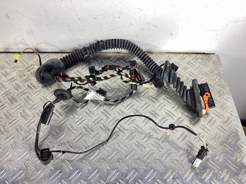 Front door wiring loom – Porsche Cayenne (92A) (2010-2017)